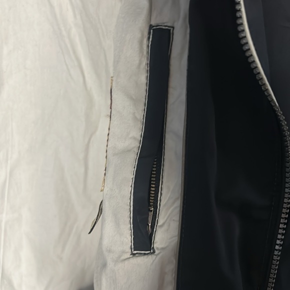 Men’s XXL Tommy Bahama Black, Cotton/Nylon Jacket. - Picture 3 of 5